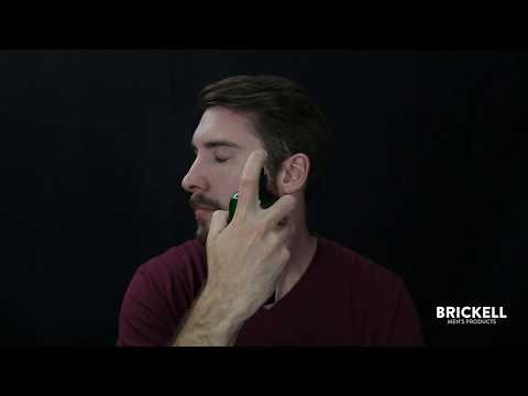 Herravörur - Brickell Balancing Toner for Men video