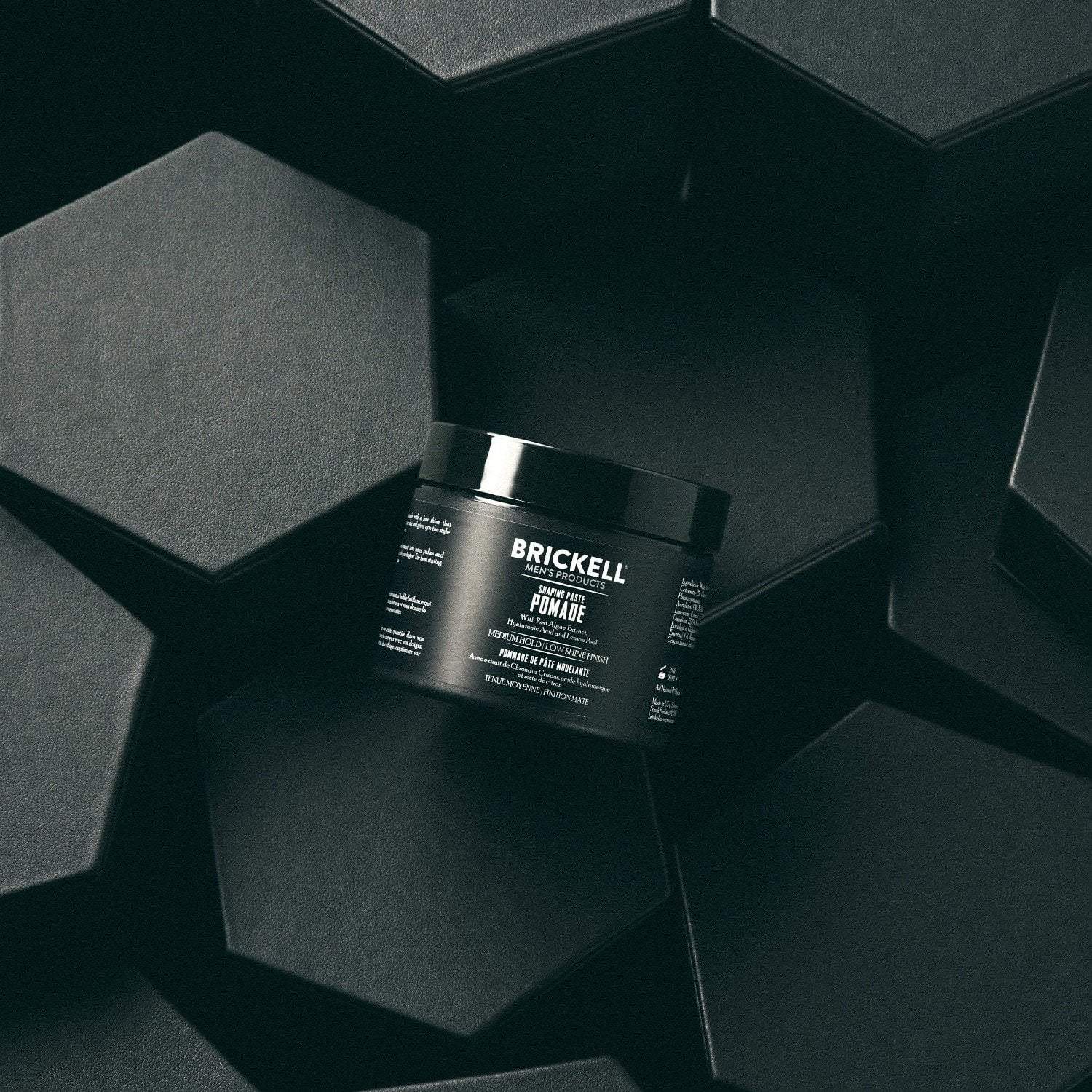Herravörur - Brickell Shaping Paste Pomade for Men